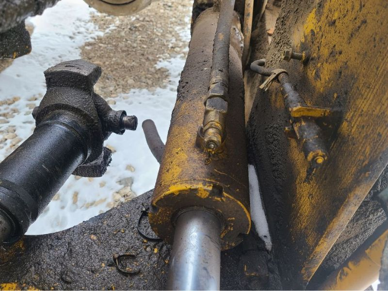 Forstå hydrauliske sylinder -rykkproblemer