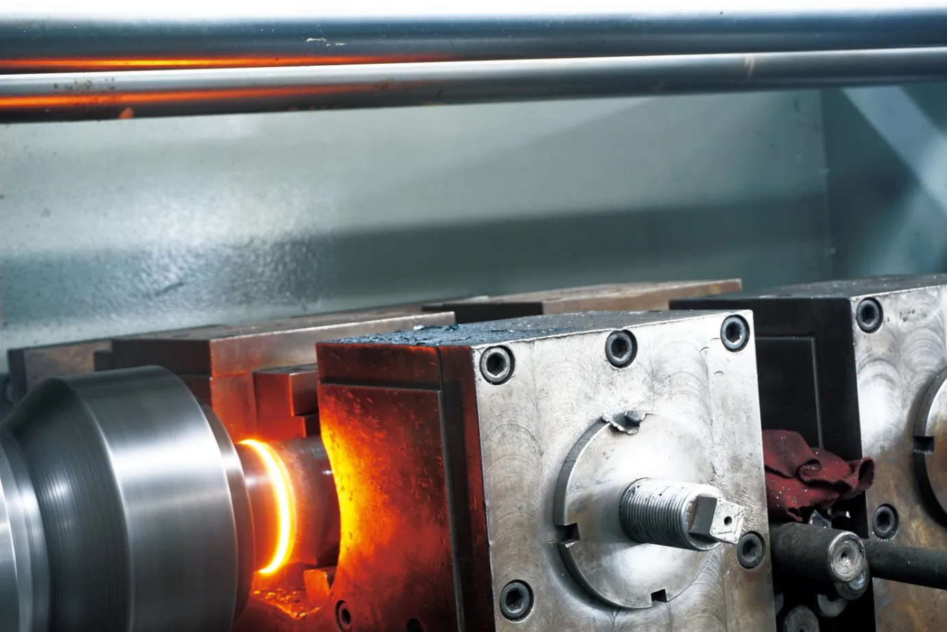 HCIC hydrauliske sylindre: 4 kjernetyper og tilpassede løsninger